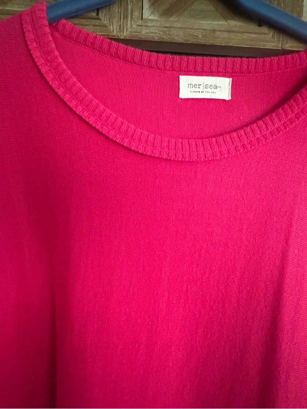 mer/sea Bright Pink Knit Tunic Top - Picture 2 of 4